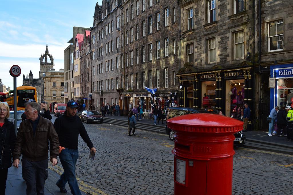 Royal Mile Elegance - Space & Luxury Daire Edinburgh Dış mekan fotoğraf