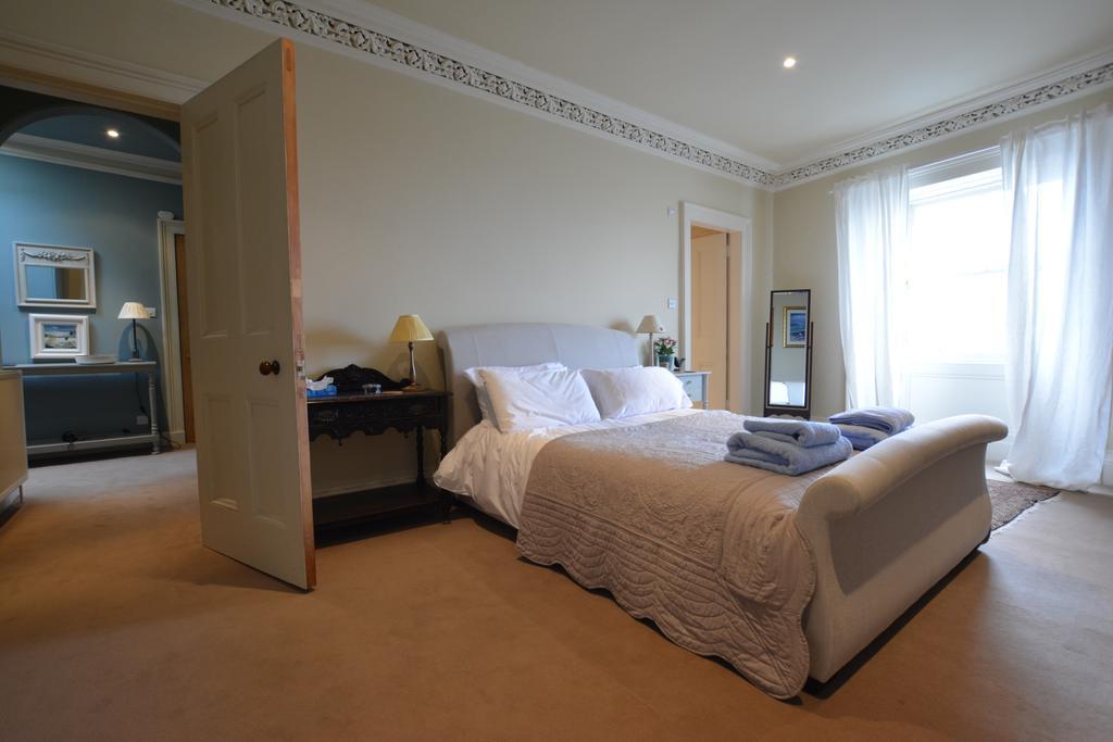 Royal Mile Elegance - Space & Luxury Daire Edinburgh Dış mekan fotoğraf