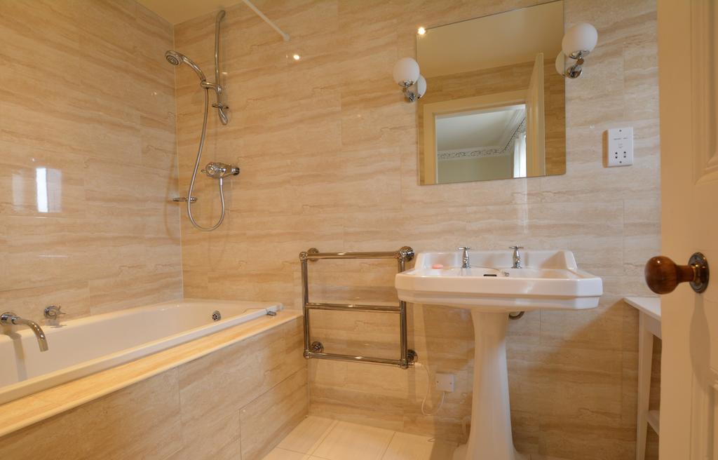 Royal Mile Elegance - Space & Luxury Daire Edinburgh Dış mekan fotoğraf